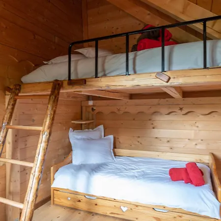 Ensoleille Dans Les Hautes Vosges Avec Terrasse, Local Velos Et Skis, Charges Incluses - Fr-1-589-486 *